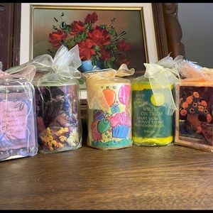 Lot of 5 Pretty Decorative Candles